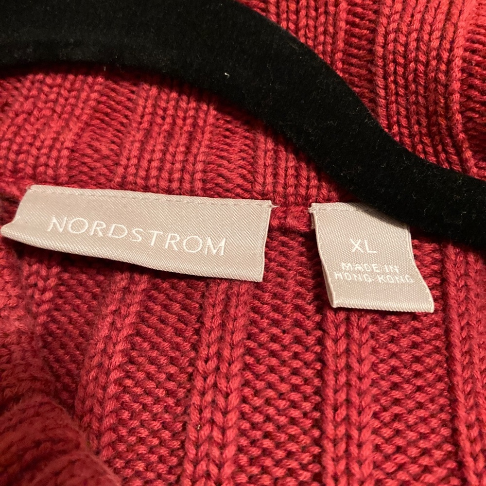 Sweater - Picture 3 of 3